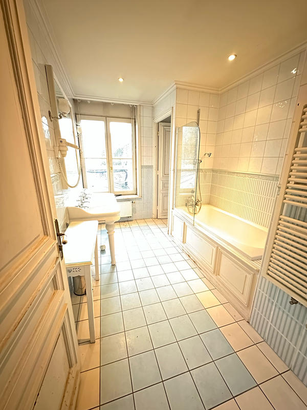 Local d'activités - 500 m²