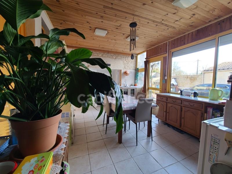 Maison - 140 m² - 5 pièces