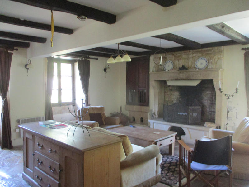 Maison - 177 m² - 7 pièces