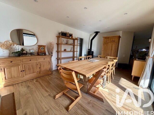 Maison - 158 m² - 7 pièces