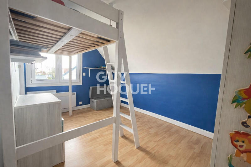 Maison - 98 m² - 6 pièces