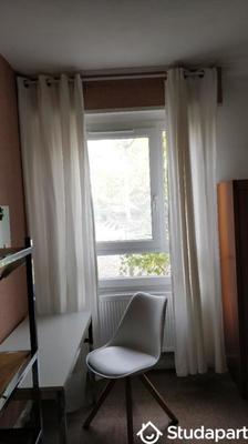 Chambre - 10 m² - 1 pièce