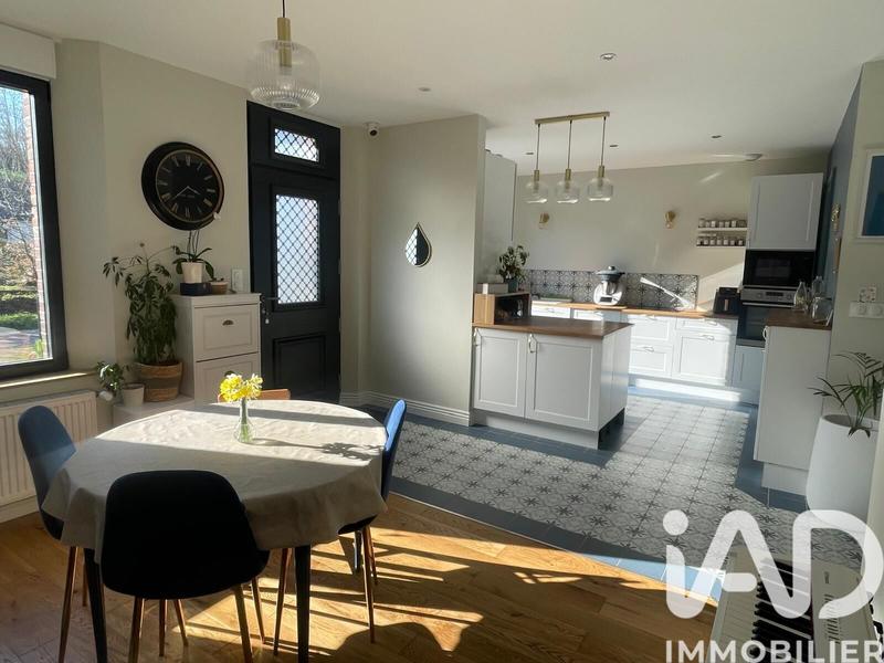 Maison - 150 m² - 5 pièces