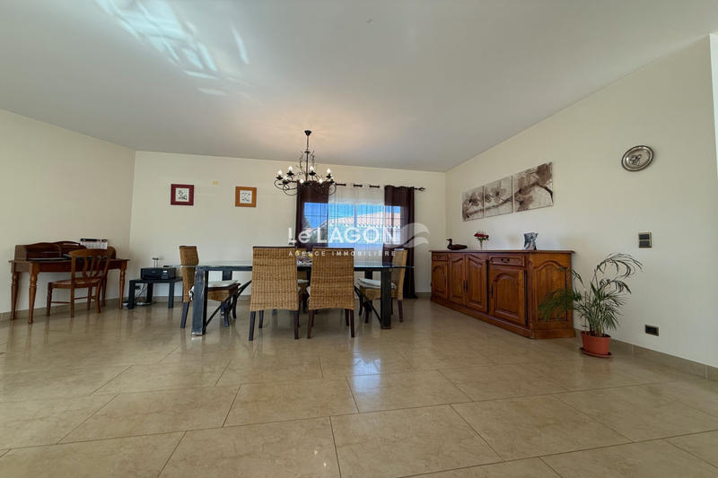 Maison - 165 m² - 6 pièces