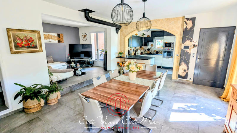 Maison - 107 m² - 4 pièces