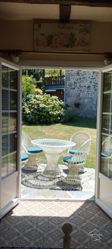 Propriété - 265 m² - 11 pièces