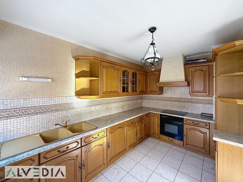 Maison ancienne - 146 m² - 6 pièces