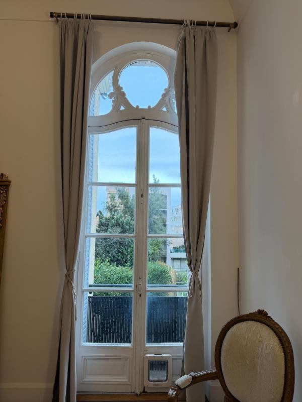 Appartement - 100 m² - 2 pièces