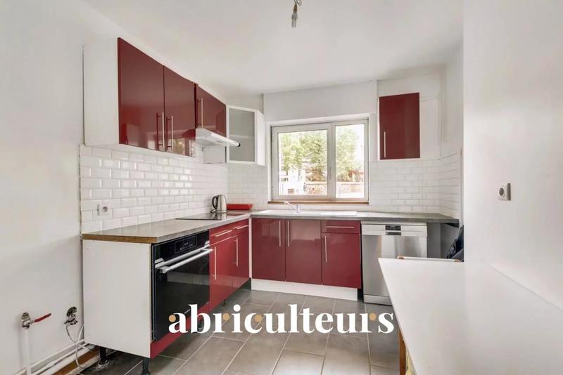 Appartement - 87 m² - 4 pièces