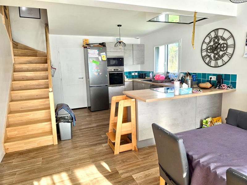 Maison - 122 m² - 6 pièces