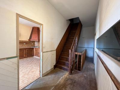 Maison traditionnelle - 169 m² - 4 pièces