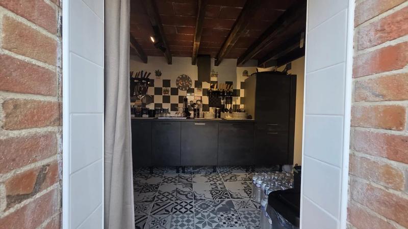 Maison - 205 m² - 6 pièces