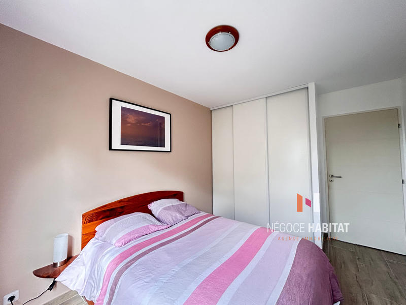 Villa - 100 m² - 5 pièces