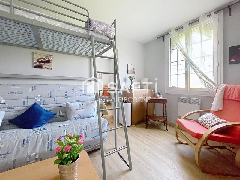 Maison - 130 m² - 7 pièces