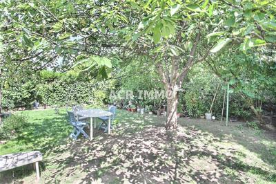 Maison - 104 m² - 6 pièces