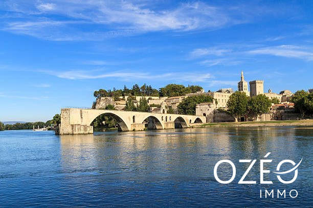 Maison - 143 m² - 5 pièces