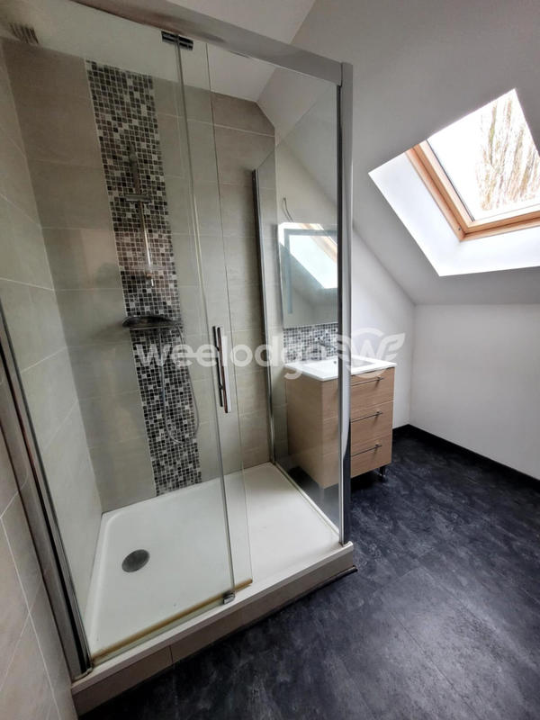 Maison - 162 m² - 8 pièces