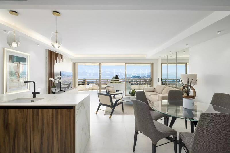 Appartement - 95 m² - 2 pièces