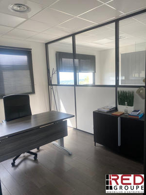 Bureau - 200 m²