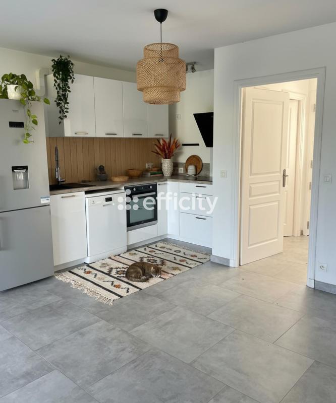 Maison - 60 m² - 4 pièces