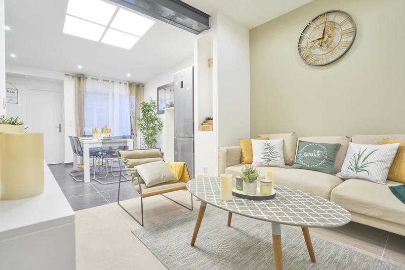 Maison - 104 m² - 7 pièces