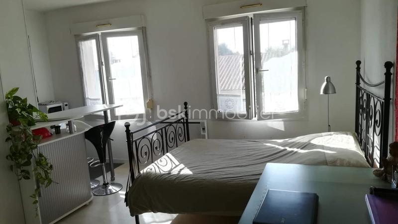 Studio - 20 m² - 1 pièce