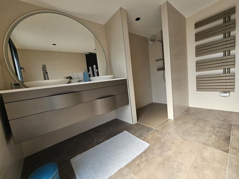 Maison - 157 m² - 7 pièces