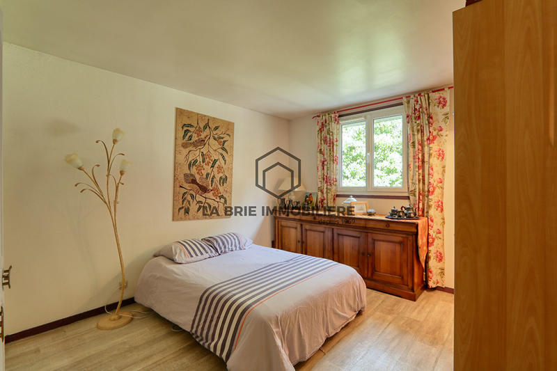 Maison - 193 m² - 7 pièces