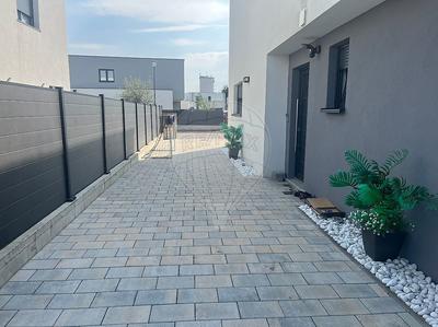 Maison - 127 m² - 5 pièces