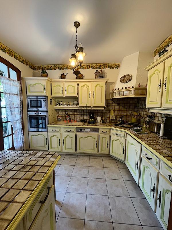 Villa - 165 m² - 6 pièces