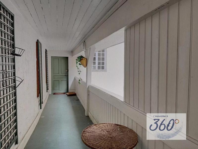 Appartement - 107 m² - 4 pièces