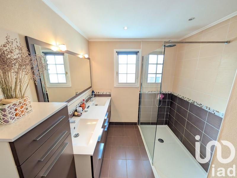 Maison - 133 m² - 6 pièces