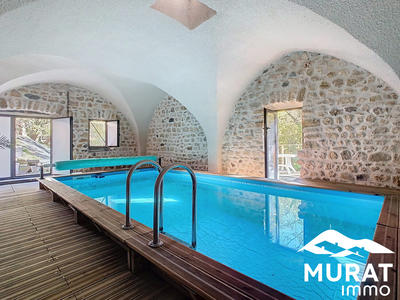 Maison ancienne - 168 m² - 5 pièces