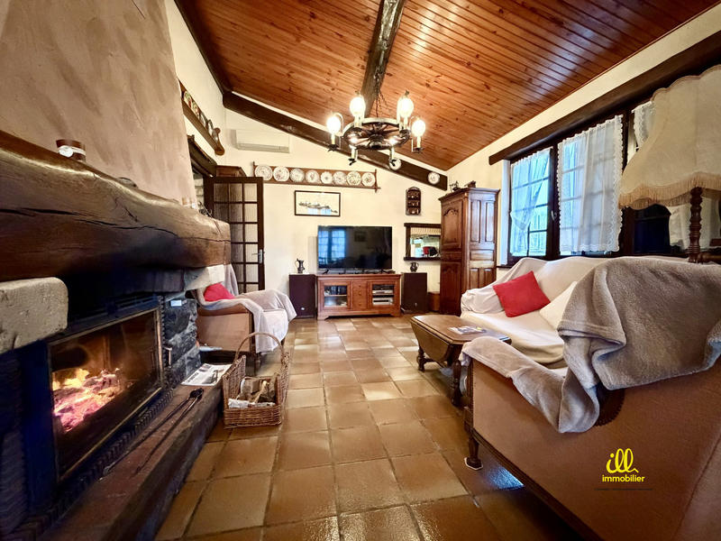 Maison - 109 m² - 6 pièces