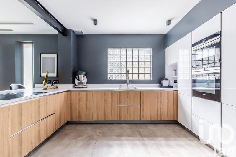 Maison - 170 m² - 5 pièces