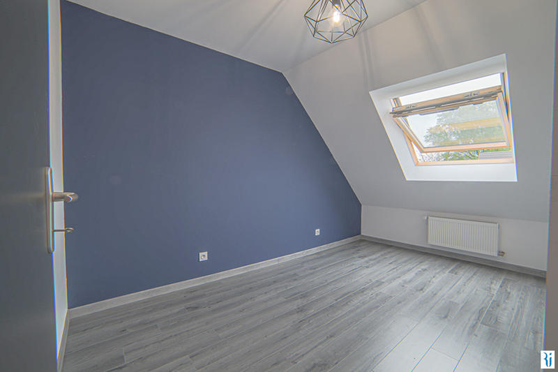 Maison - 101 m² - 5 pièces