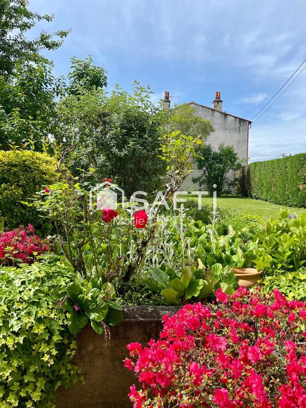 Maison - 153 m² - 8 pièces