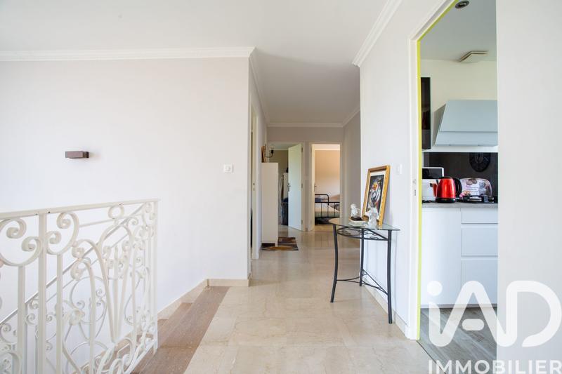 Appartement - 110 m² - 4 pièces