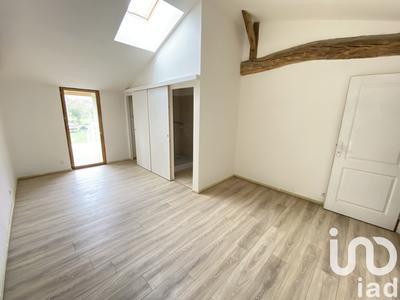 Maison - 250 m² - 6 pièces
