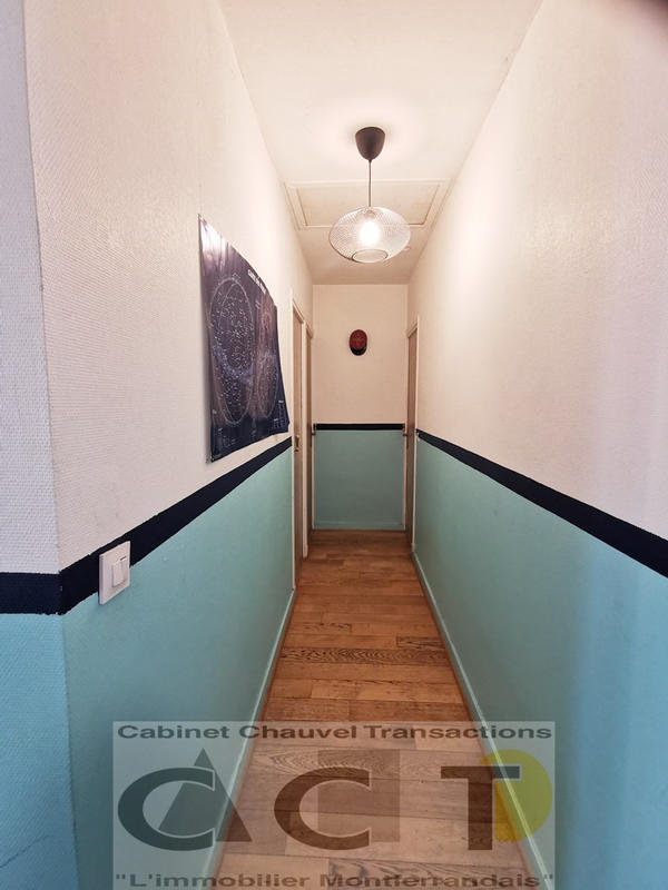 Maison - 95 m² - 5 pièces