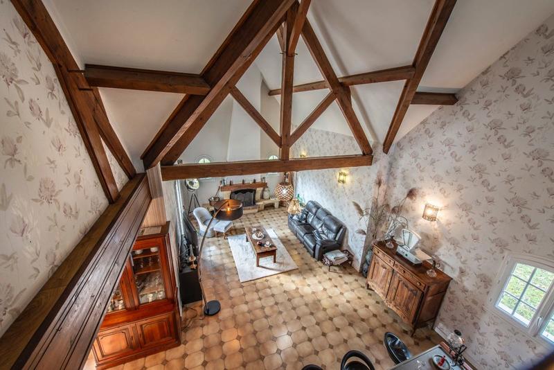 Maison - 172 m² - 7 pièces