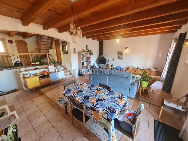 Maison - 114 m² - 5 pièces