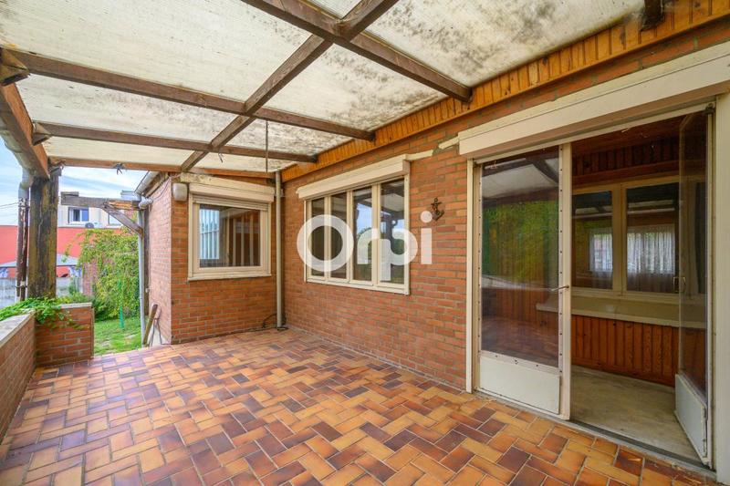 Maison - 94 m² - 5 pièces