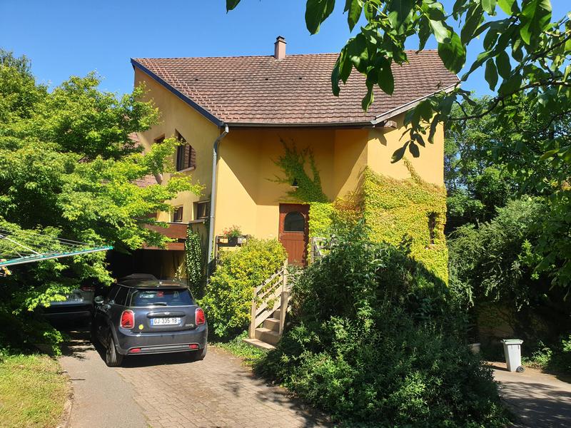 Maison - 293 m² - 9 pièces