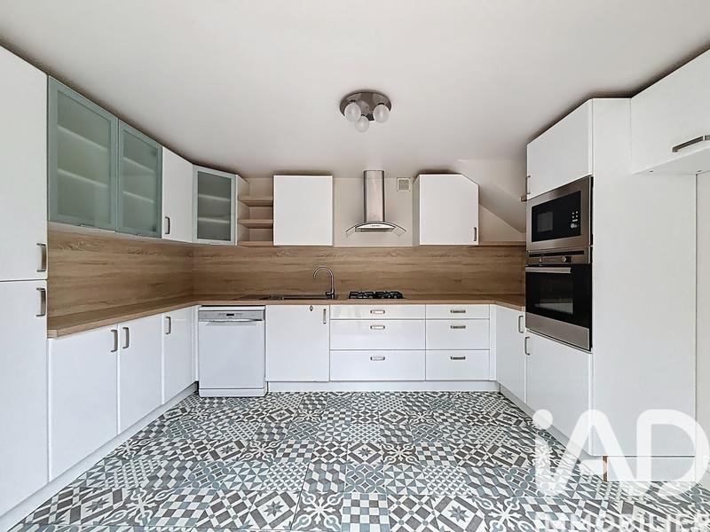 Maison - 95 m² - 4 pièces