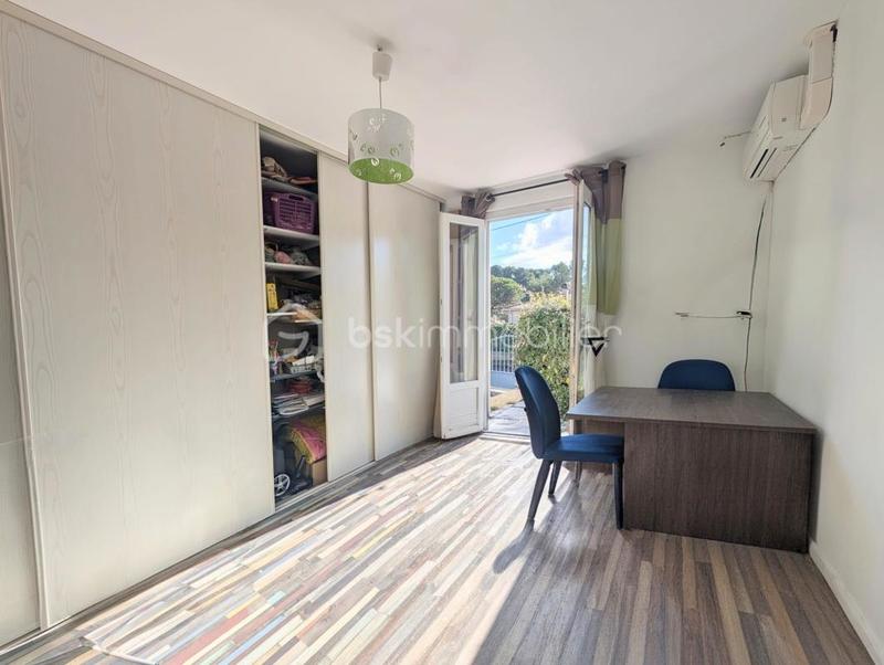 Villa - 162 m² - 6 pièces