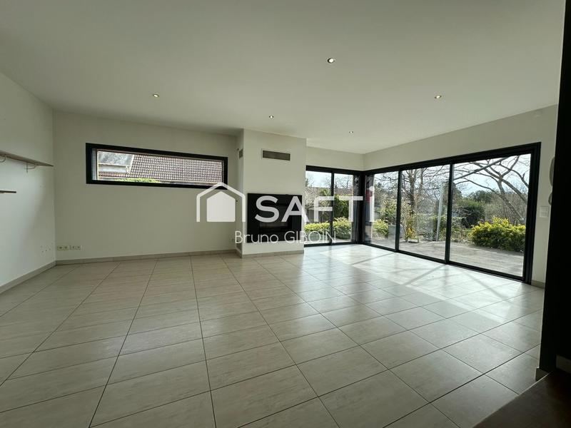 Maison de ville - 208 m² - 6 pièces