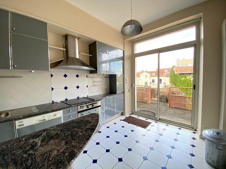 Appartement - 154 m² - 6 pièces