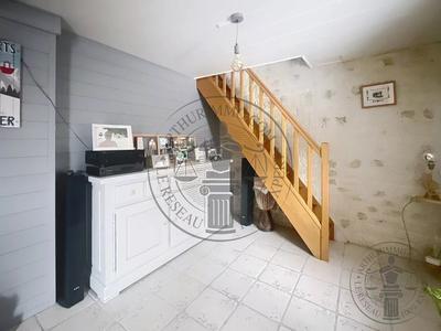 Maison - 96 m² - 4 pièces