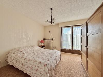 Maison - 143 m² - 6 pièces